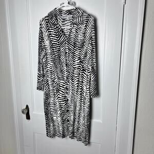 Chico's Travelers Women's Zebra Print Acetate Knit Stretch Midi Dress Size Small